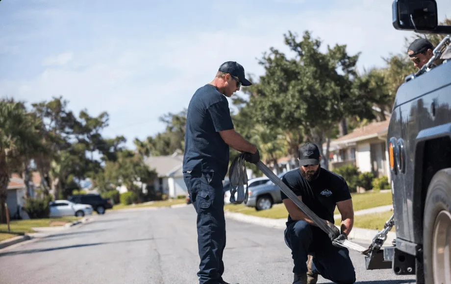 Heavy Duty Towing in Bayside, TX near me